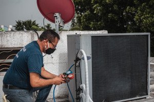 Почему не холодит кондиционер? Почему не холодит кондиционер?